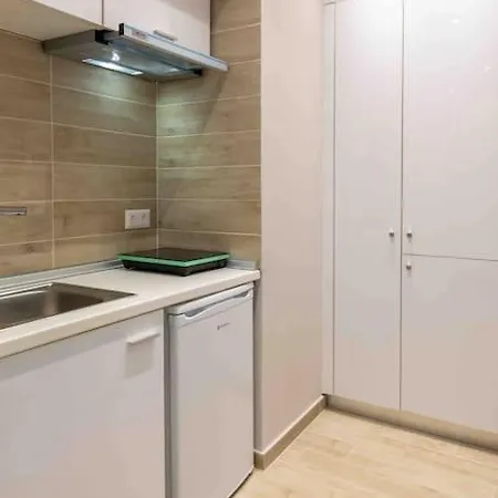 Luxury Cozy In The Center Rhodes City